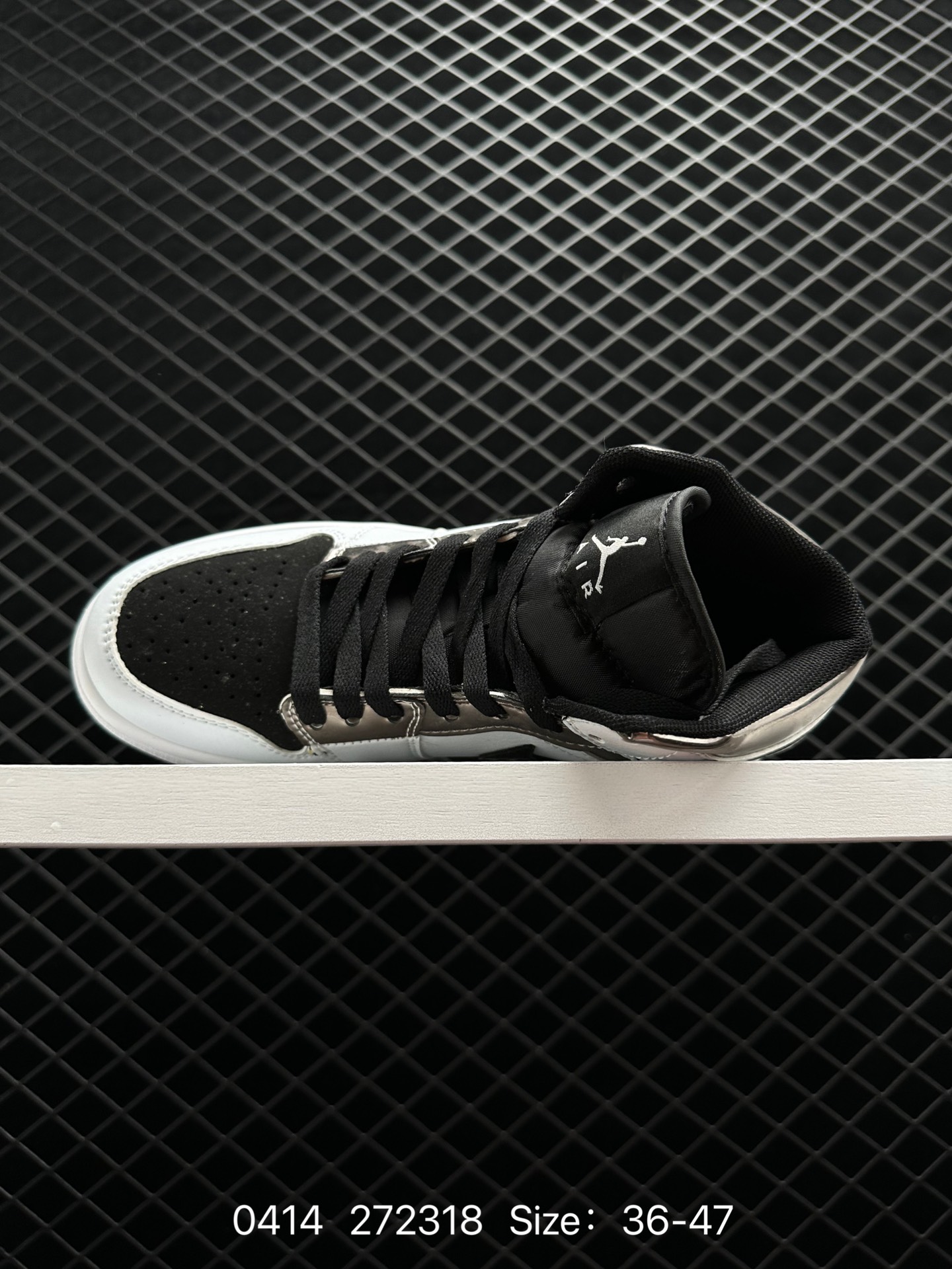 Air Jordan 1 Mid Premium AJ1